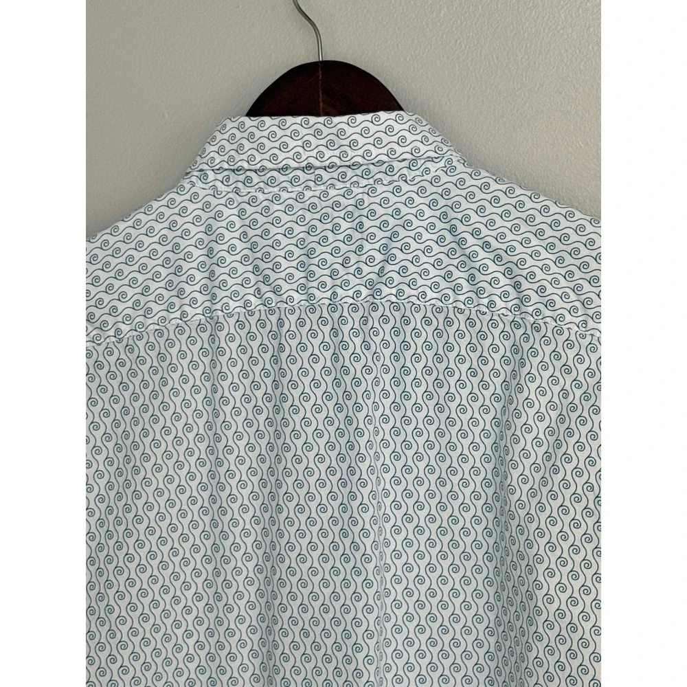 Banana Republic Button Down Mens L White Blue Cotton Stretch Swirl Short Sleeve